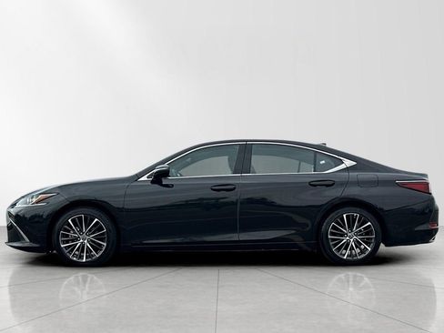 Certified 2025 Lexus ES 350 w/ Premium Package image 3