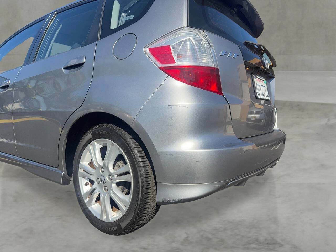 Used 2009 Honda Fit Sport image 28