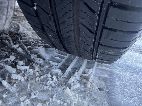 Used 2012 Cadillac SRX Luxury image 11