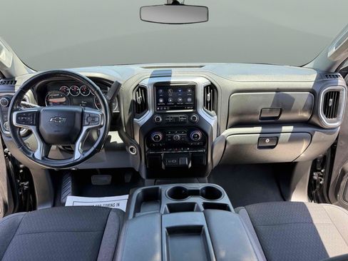 Used 2021 Chevrolet Silverado 1500 RST w/ Bed Protection Package RWD image 11