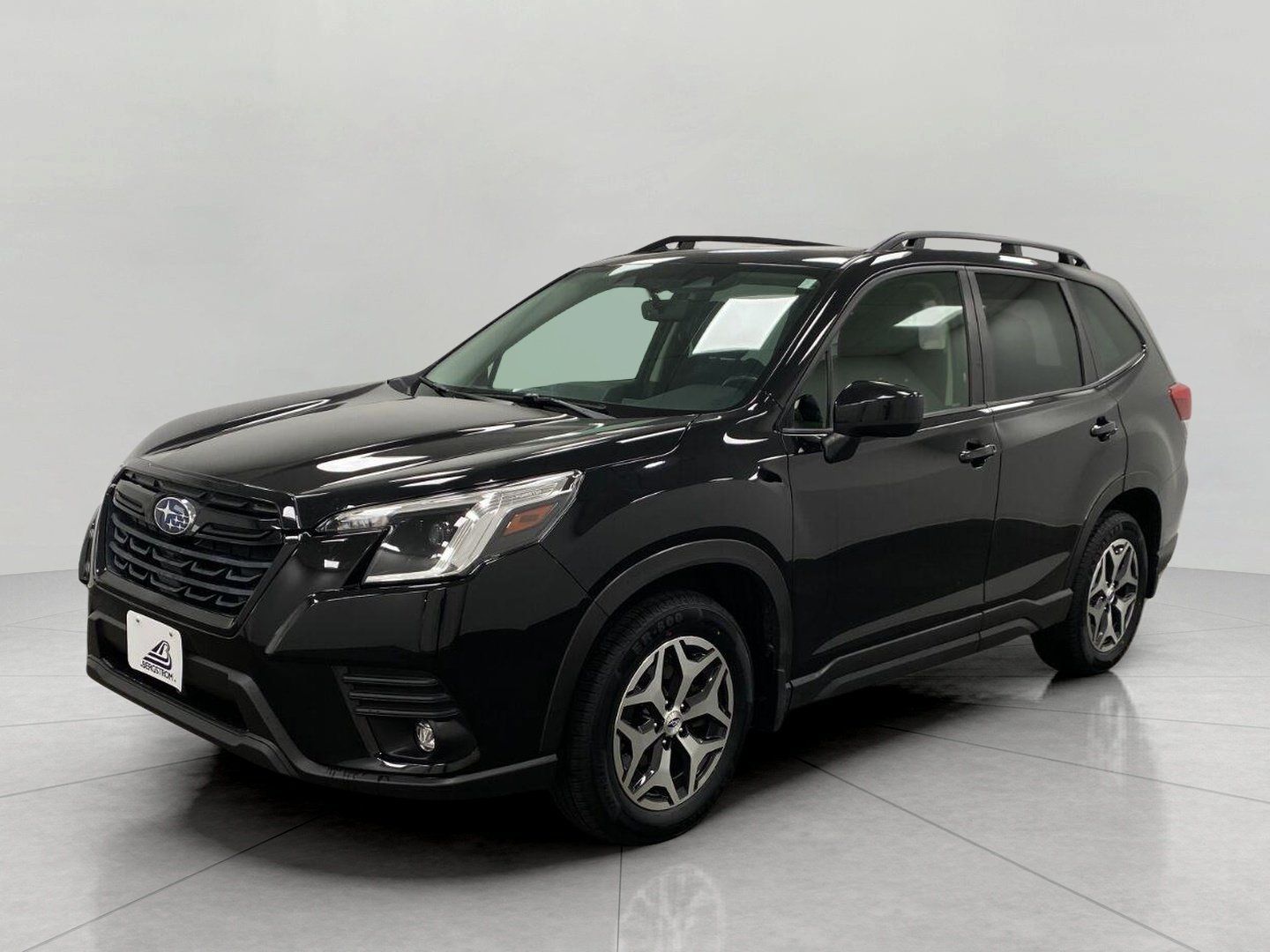 Used 2024 Subaru Forester Premium AWD/4WD image 9