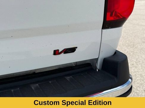 Used 2021 Chevrolet Colorado W/T w/ Custom Special Edition RWD image 8