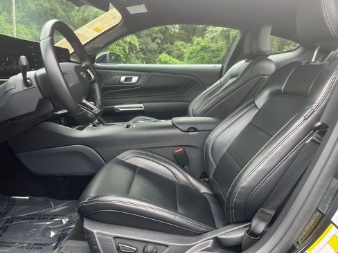 Used 2024 Ford Mustang Premium image 25