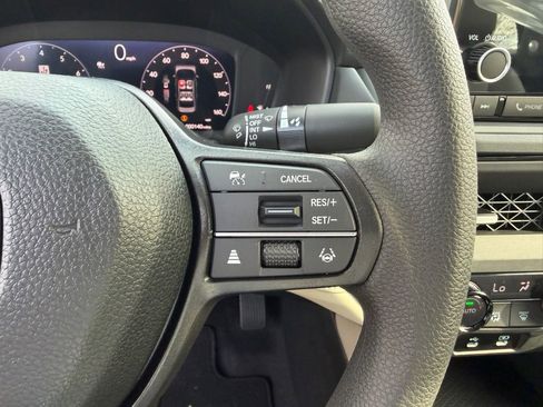 New 2025 Honda Accord SE image 19