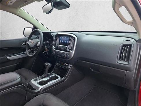 Used 2021 Chevrolet Colorado LT w/ Safety Package image 18