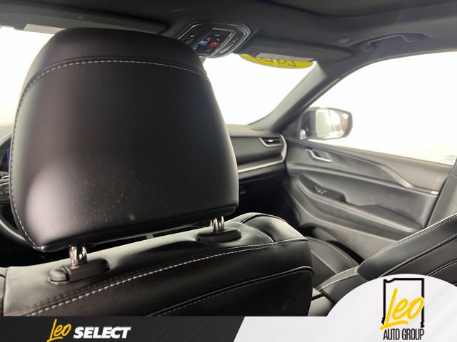 Used 2023 Jeep Grand Cherokee Altitude RWD image 13