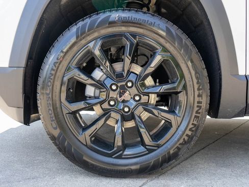 New 2026 GMC Terrain Elevation w/ Elevation Premium Package image 27