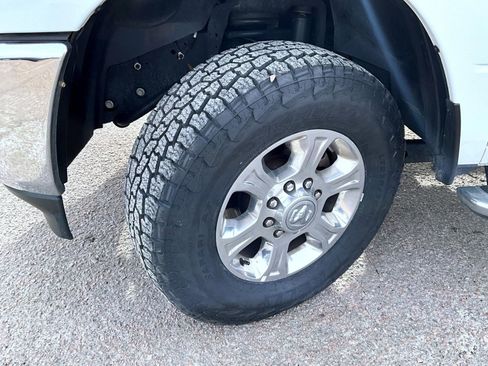 Used 2024 RAM 2500 Big Horn image 23