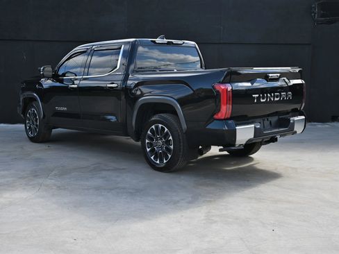 Used 2022 Toyota Tundra Limited image 3