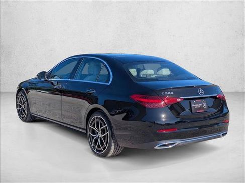 Used 2026 Mercedes-Benz C 300 Sedan image 9