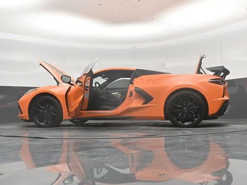 Used 2023 Chevrolet Corvette Stingray Premium Conv RWD image 61