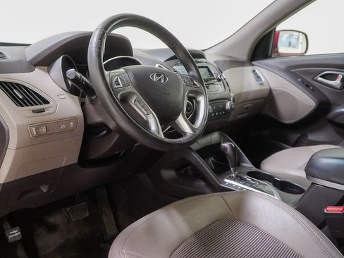 Used 2012 Hyundai Tucson GLS FWD image 18