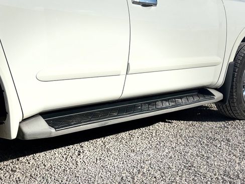 Used 2011 Nissan Armada SV image 24