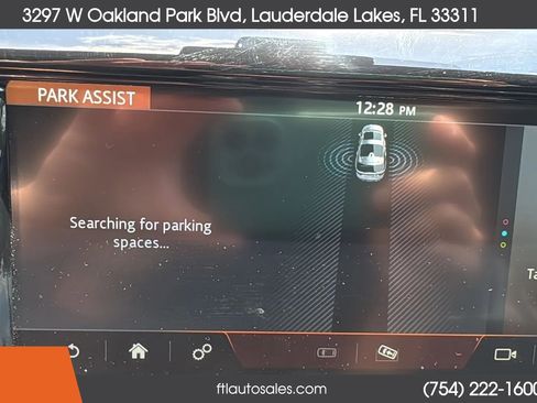 Used 2020 Land Rover Discovery HSE image 68