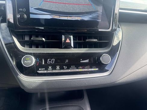 Used 2023 Toyota Corolla LE image 22