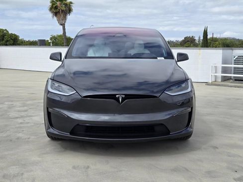 Used 2024 Tesla Model X Plaid AWD/4WD image 3