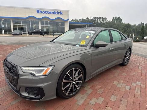 Used 2025 Audi A6 3.0T Premium w/ Black Optic Sport Package AWD/4WD image 4