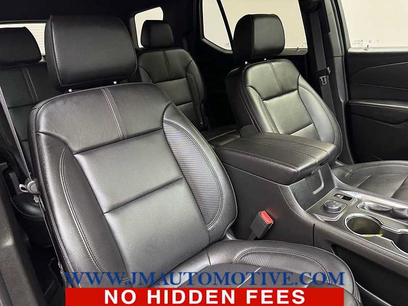 Used 2024 Chevrolet Traverse RS AWD/4WD image 24