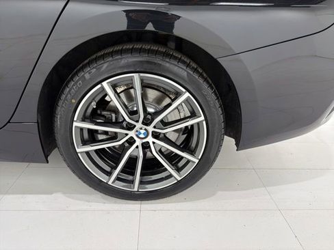 Certified 2022 BMW 330i xDrive Sedan w/ Driving Assistance Package image 47