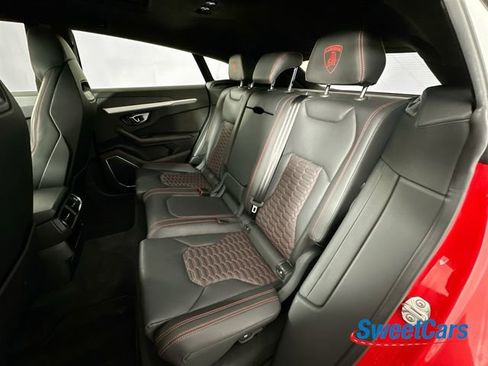 Used 2020 Lamborghini Urus image 13