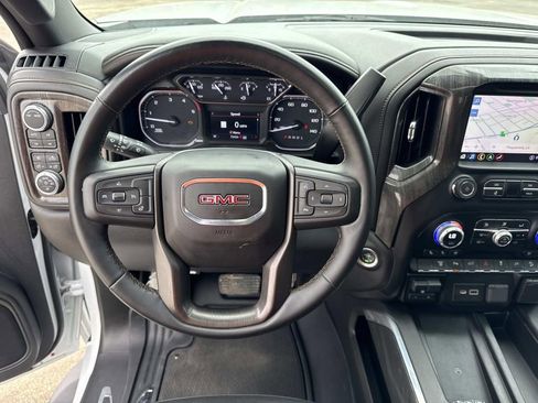 Used 2023 GMC Sierra 2500 AT4 w/ AT4 Preferred Package image 38