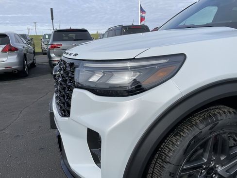 New 2026 Ford Explorer ST-Line w/ ST-Line Street Pack image 38