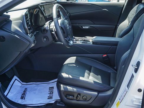 Used 2024 Lexus RX 350 w/ Convenience Package image 17