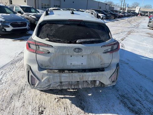 Used 2024 Subaru Crosstrek 2.0i Premium image 6