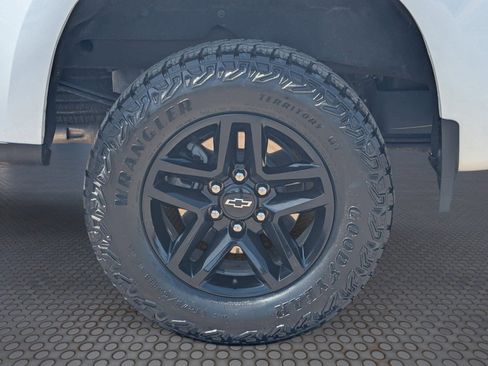 Certified 2024 Chevrolet Silverado 1500 LT Trail Boss w/ LT Trail Boss Premium Package AWD/4WD image 10