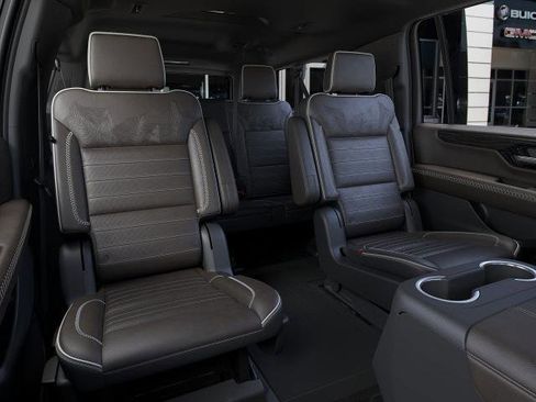 New 2026 GMC Yukon XL Denali Ultimate image 17