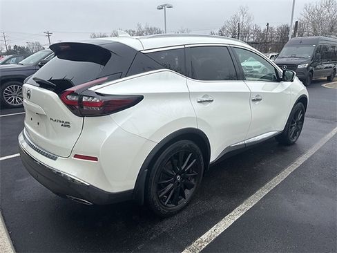 Used 2022 Nissan Murano Platinum w/ Cargo Package image 2