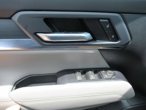 New 2026 GMC Terrain Elevation w/ Technology Package II FWD image 20