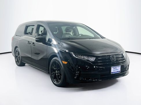 Used 2023 Honda Odyssey Sport image 3