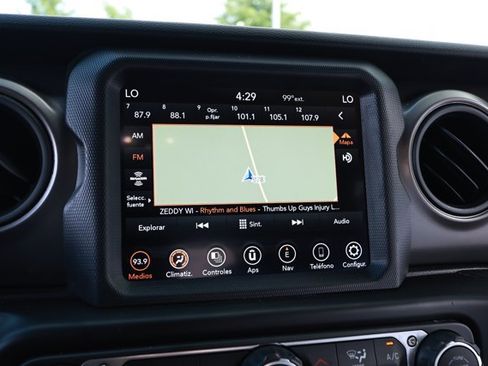Used 2022 Jeep Wrangler Unlimited Sport AWD/4WD image 16