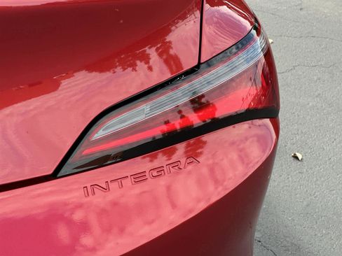 Used 2024 Acura Integra image 7
