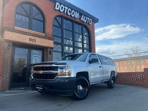 Used 2016 Chevrolet Silverado 1500 W/T w/ Trailering Package image 3