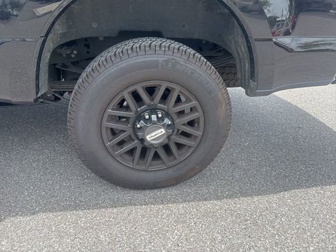 Used 2021 Ford F250 Lariat image 15