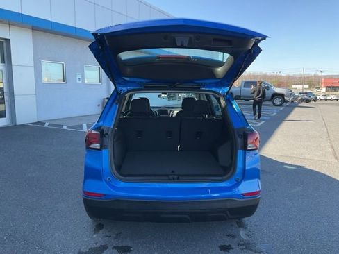 Certified 2024 Chevrolet Equinox LS FWD image 18
