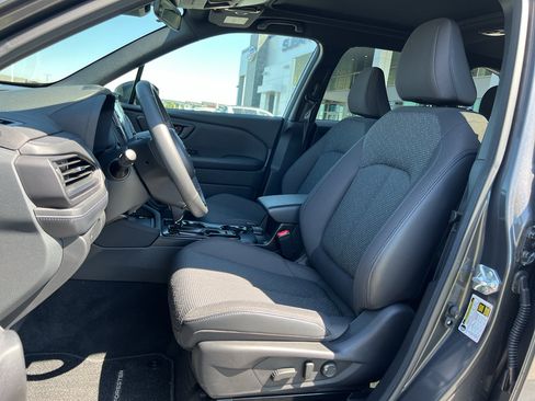Used 2026 Subaru Forester Premium AWD/4WD image 15