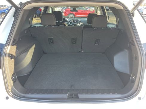 Certified 2021 Chevrolet Equinox LT image 10