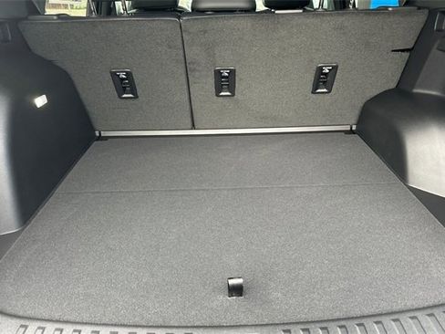 New 2026 Chevrolet Equinox LT w/ Convenience Package II image 20