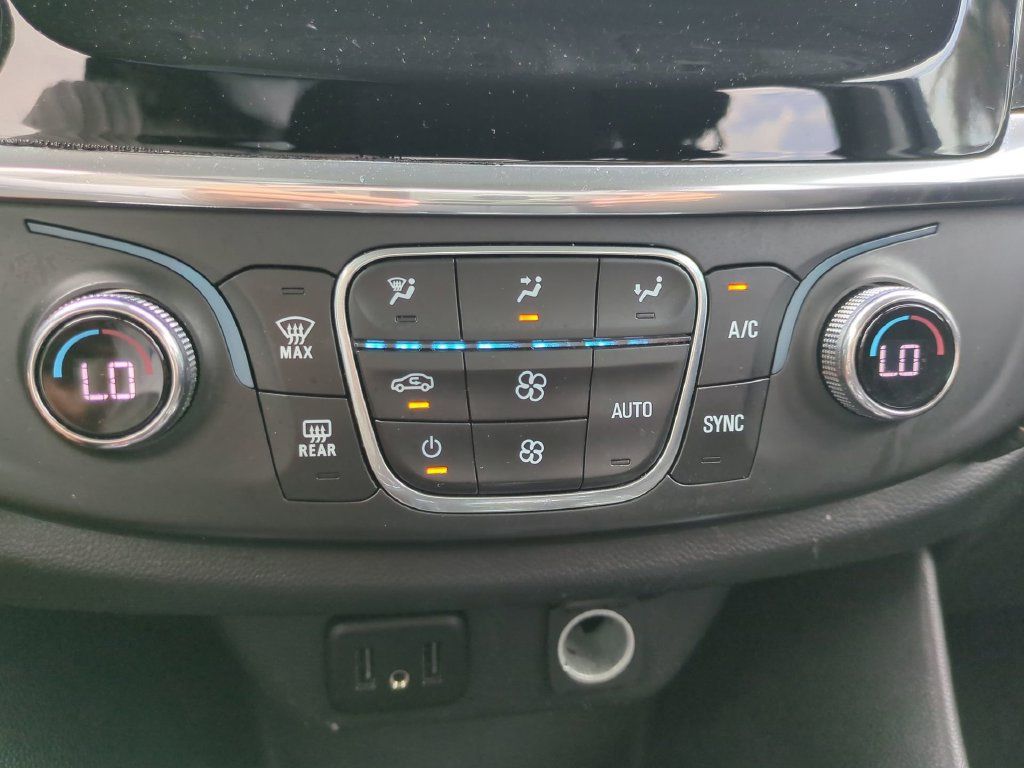 Used 2020 Chevrolet Traverse LS FWD image 27