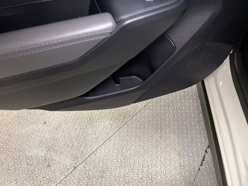 Certified 2025 Subaru Crosstrek 2.0i Premium image 49