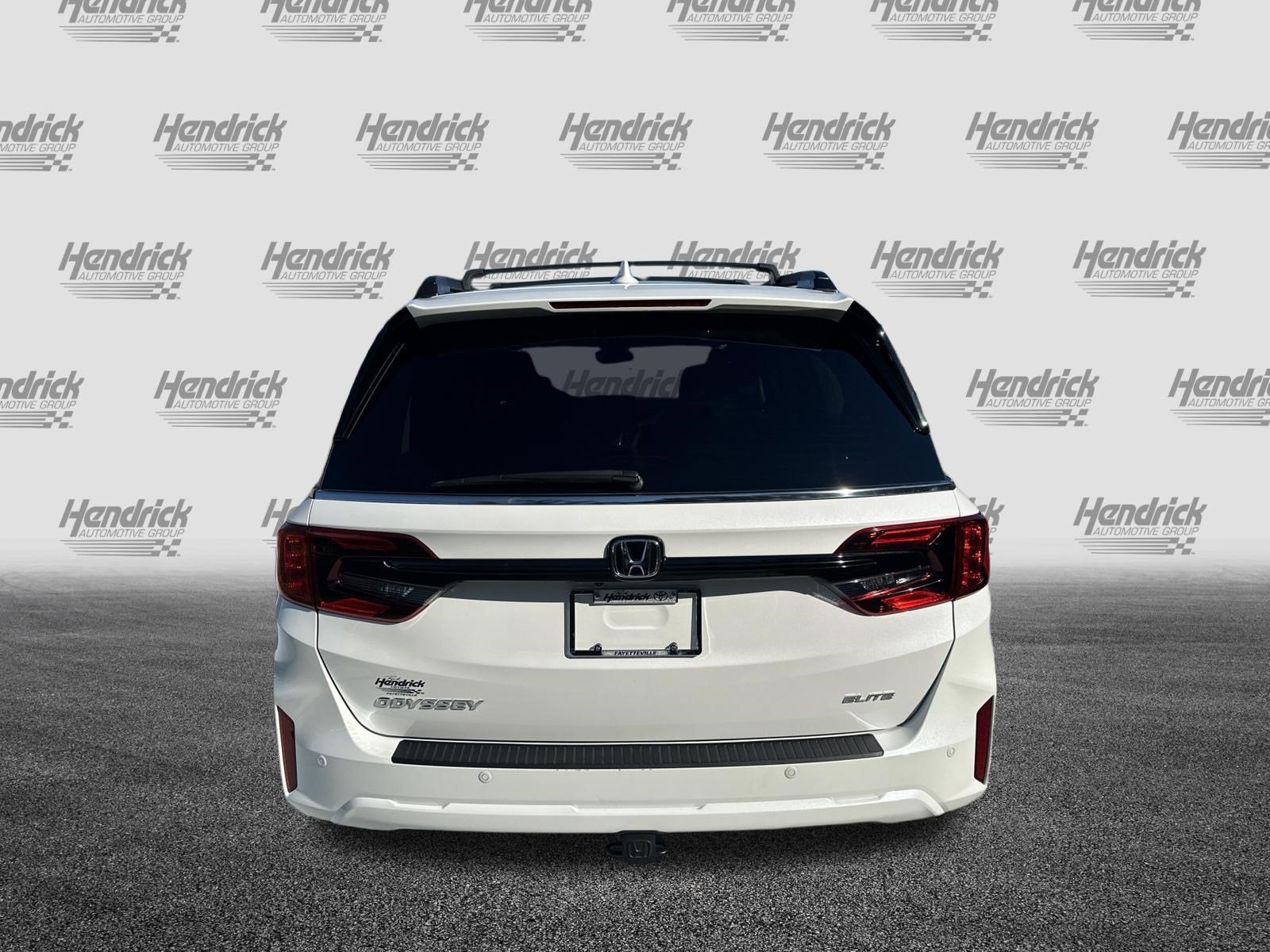 Used 2025 Honda Odyssey Elite image 9