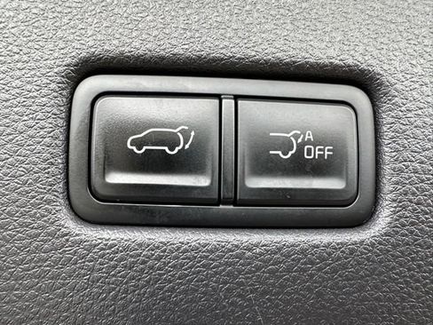 Used 2023 Kia Carnival SX Prestige FWD image 16