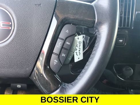 Used 2022 GMC Savana 2500 Extended w/ Enhanced Convenience Package RWD image 25