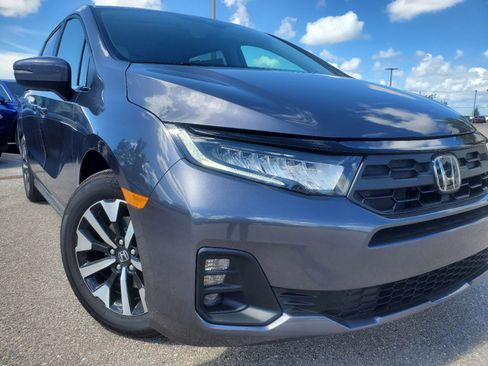 New 2026 Honda Odyssey EX-L image 2
