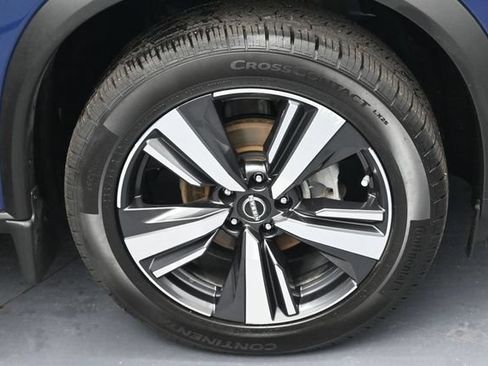 Used 2023 Nissan Rogue SL AWD/4WD image 6