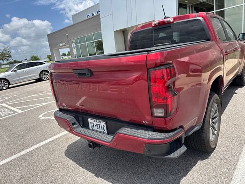 Used 2023 Chevrolet Colorado LT w/ LT Convenience Package II RWD image 6