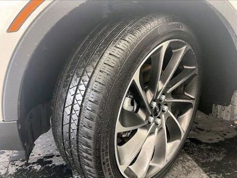 Used 2019 Lincoln Nautilus Reserve AWD/4WD image 34